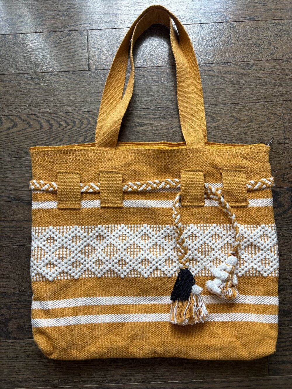 Yellow/White Woven Bag